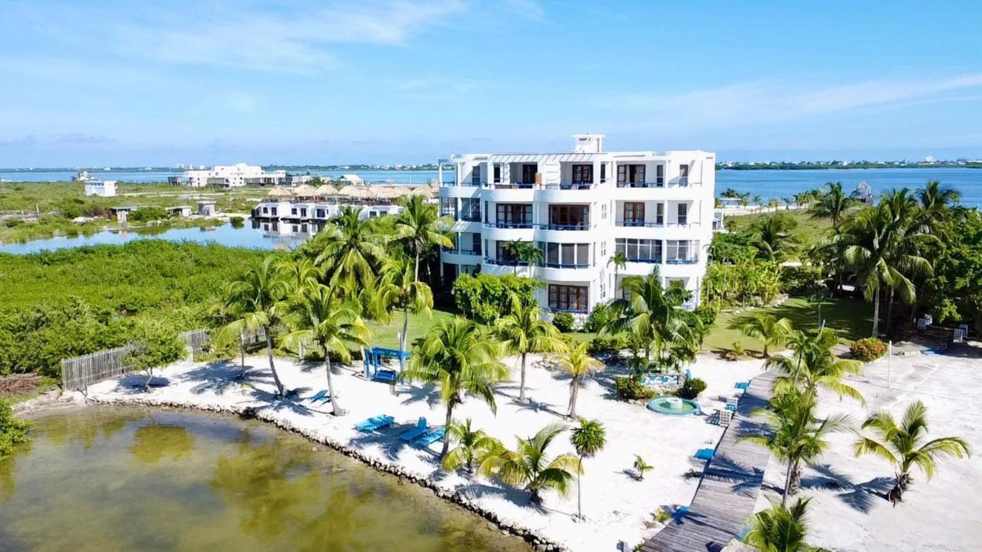 Brahma Blue Resort San Pedro  Exterior foto